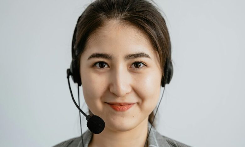 business customer service hotline